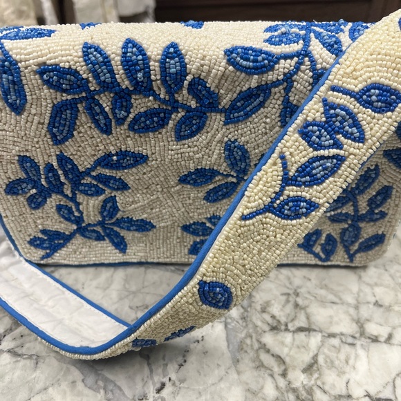 Chic Beaded Clutch with Blue Floral Design - Picture 3 of 4